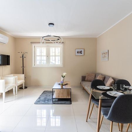 Aiolos Cozy Alimos Center Apartment Near The Sea Atenas Exterior foto